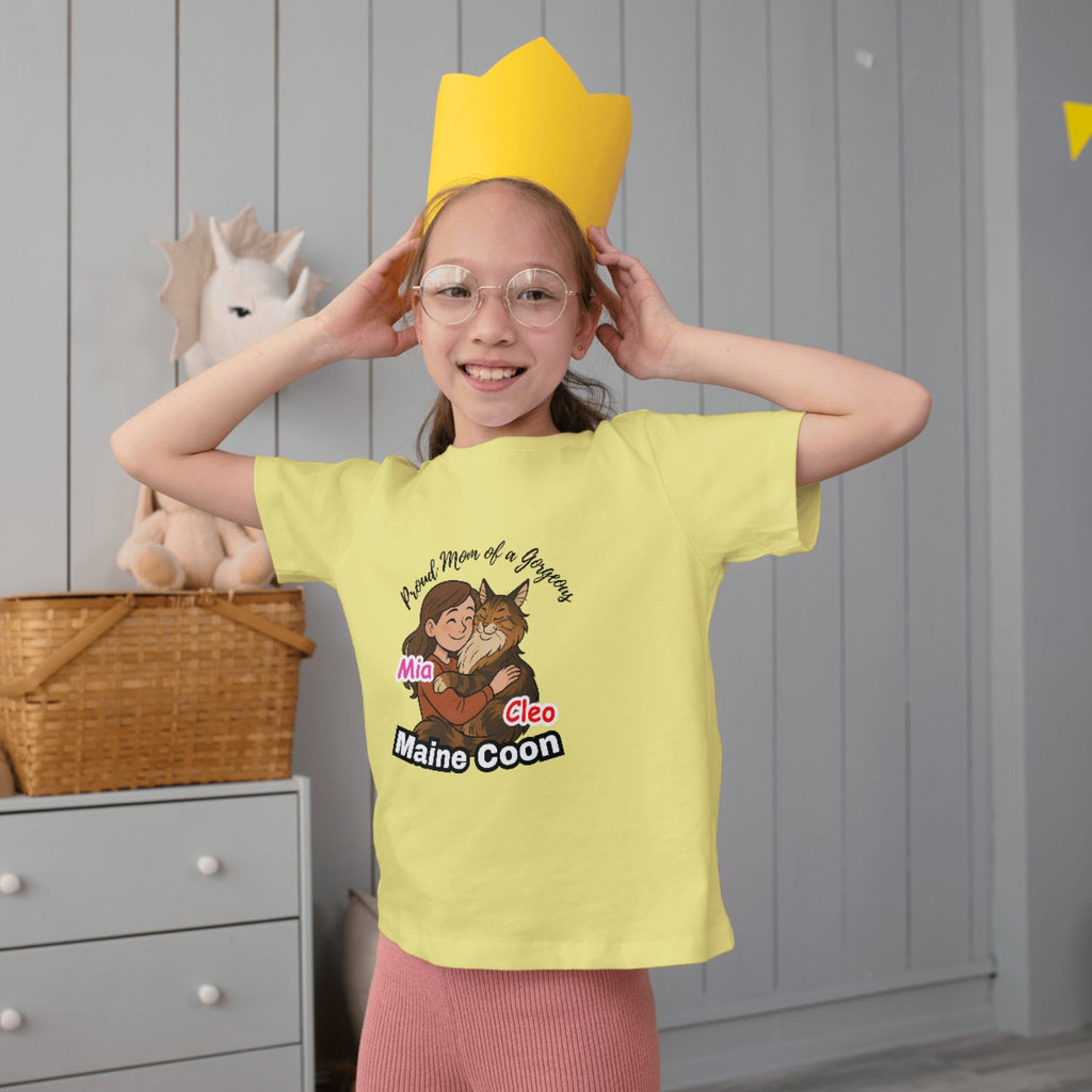 Cute Cat Lover T-Shirt: Perfect for Pet Parents, Gift for Cat Owners, Animal Lovers, Maine Coon Owners, Funny Cat Mom Shirt
