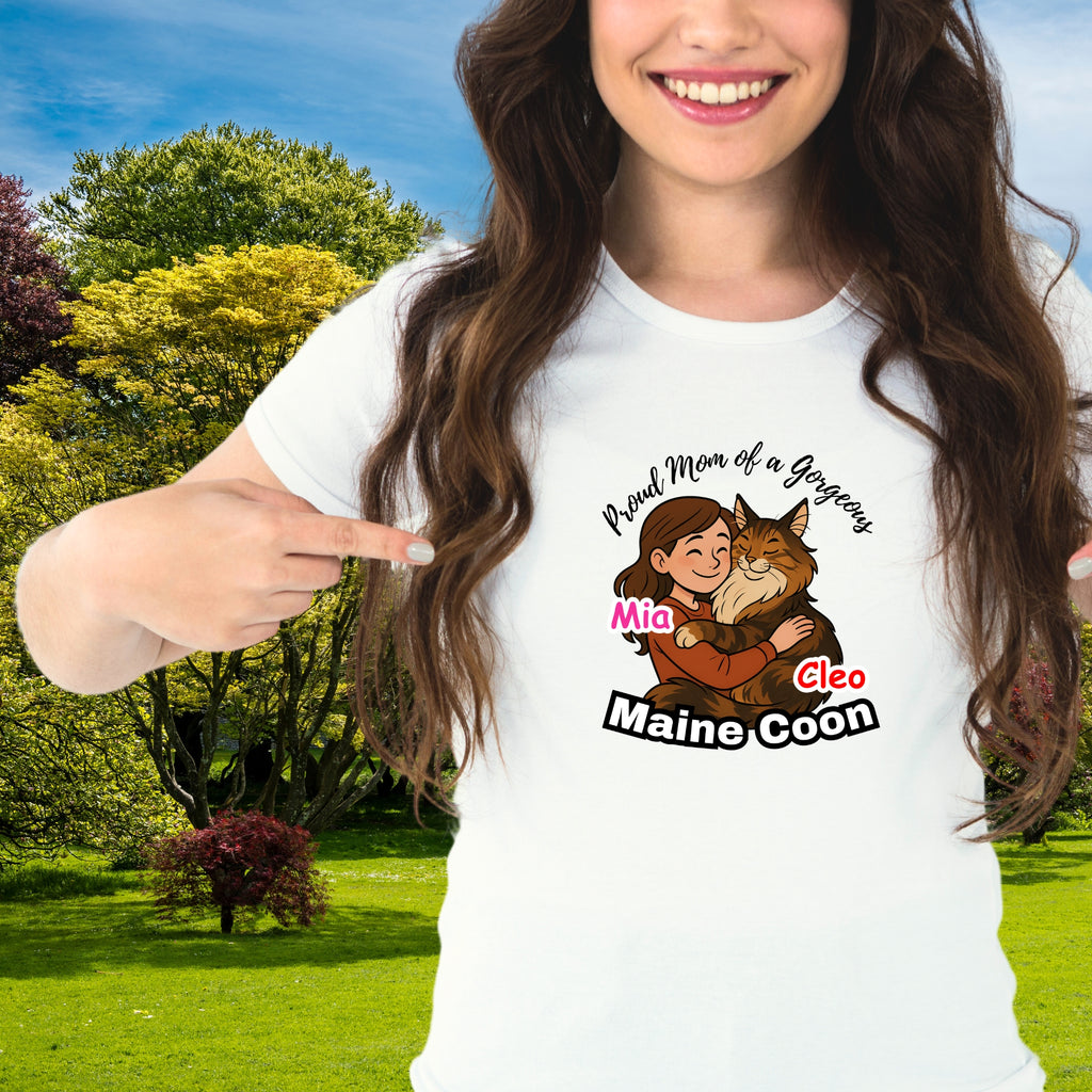 Cute Cat Lover T-Shirt: Perfect for Pet Parents, Gift for Cat Owners, Animal Lovers, Maine Coon Owners, Funny Cat Mom Shirt
